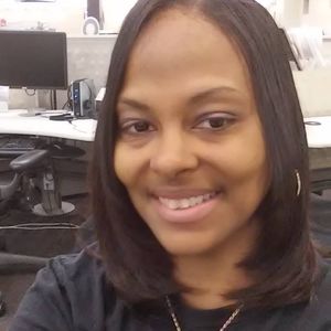 Meet your Posher, Tonya